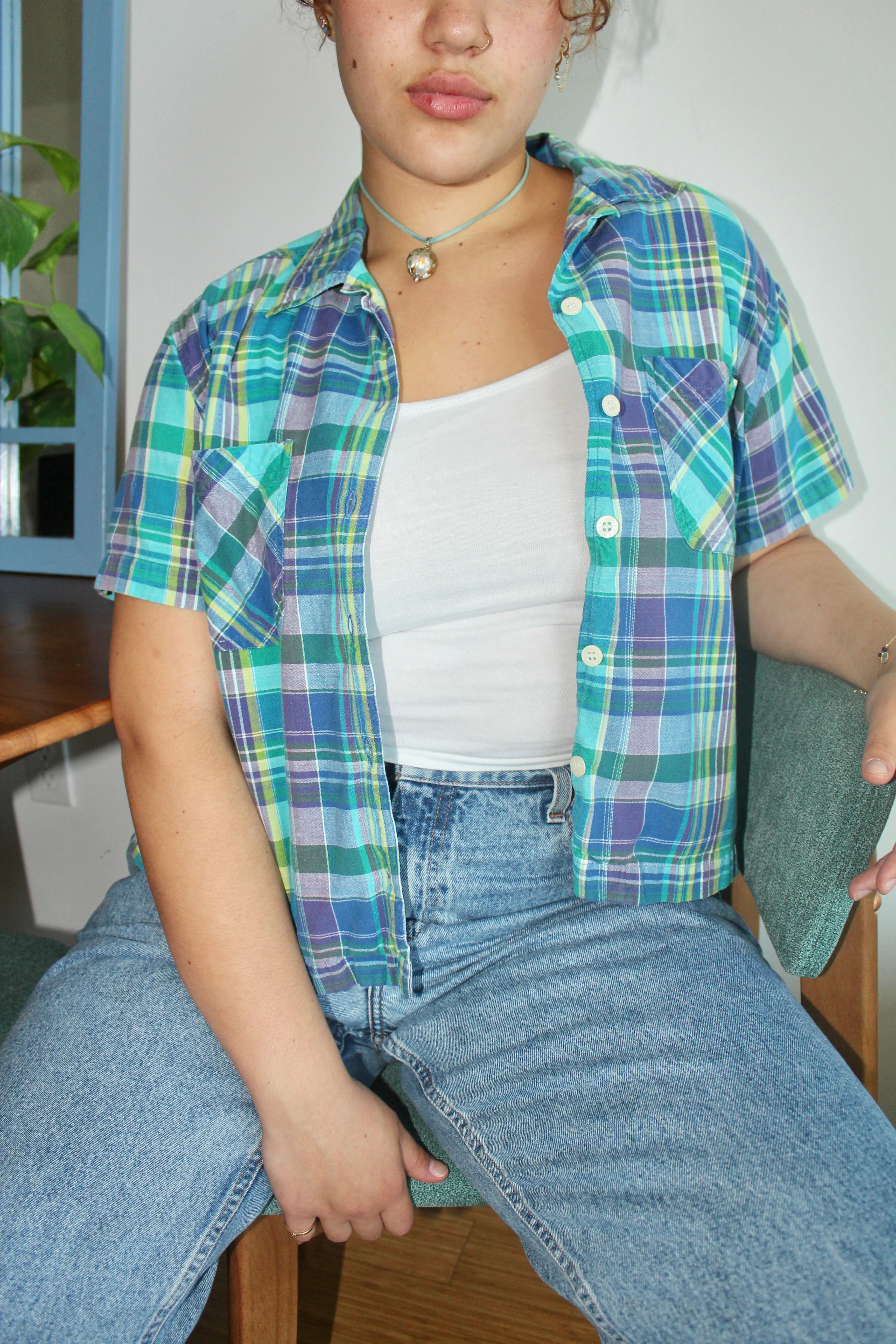 Vintage 90s Cropped Plaid Short Sleeve (M-L)