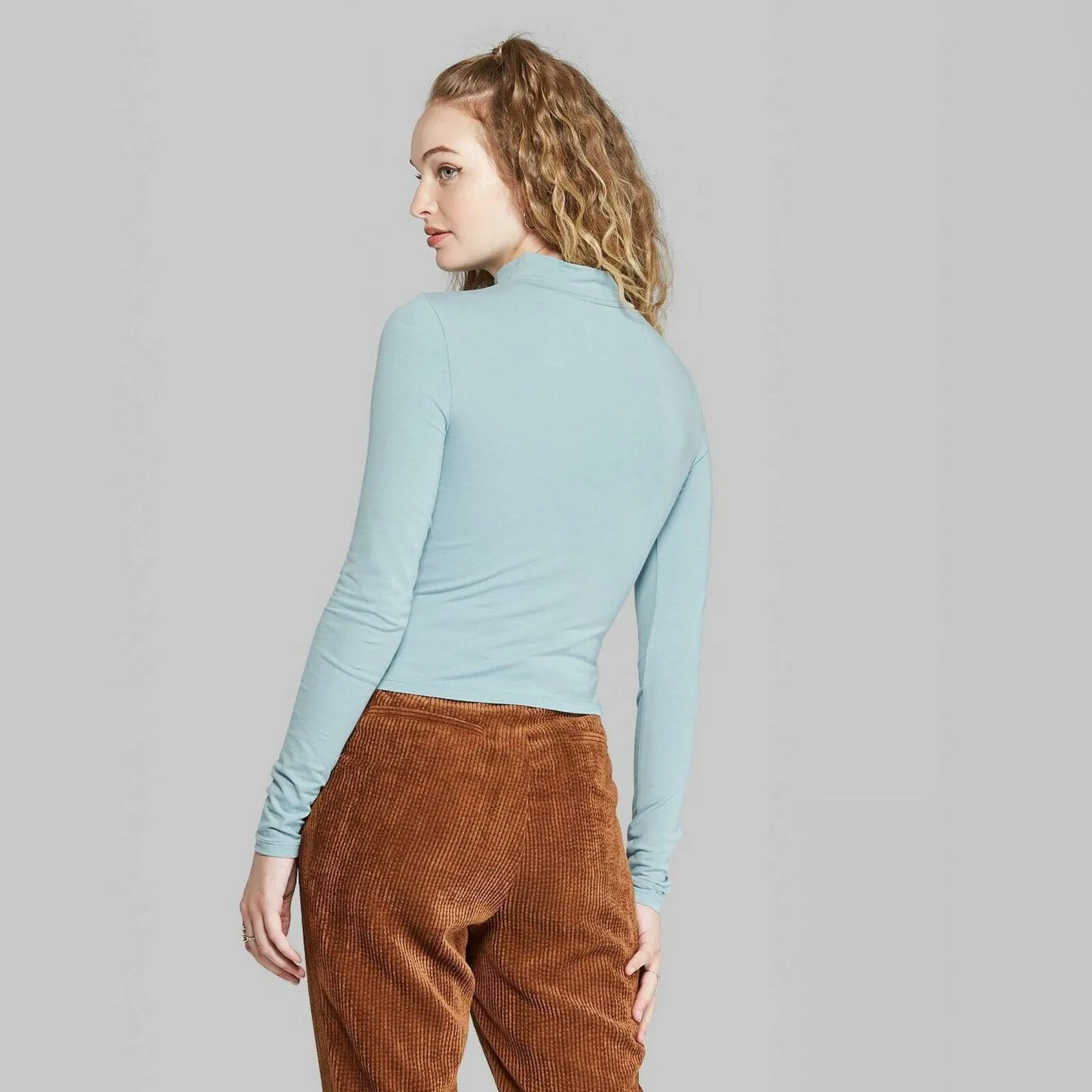 Wild Fable Women's Long Sleeve Cropped Mock Turtleneck Shirt Top